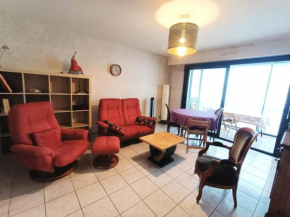 Résidence Les Guppys - Belle surface pour cet appartement et très central ! MAE-3354